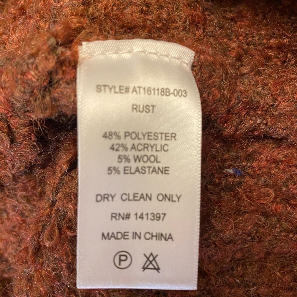 ASTR Women’s Pullover Sweater - Picture 9 of 9